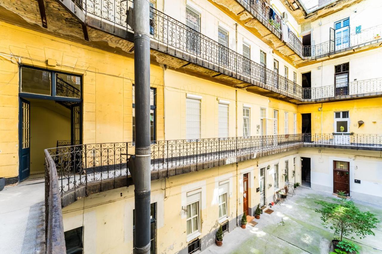 Cosy Studios In The Heart Of The City Budapesta Exterior foto