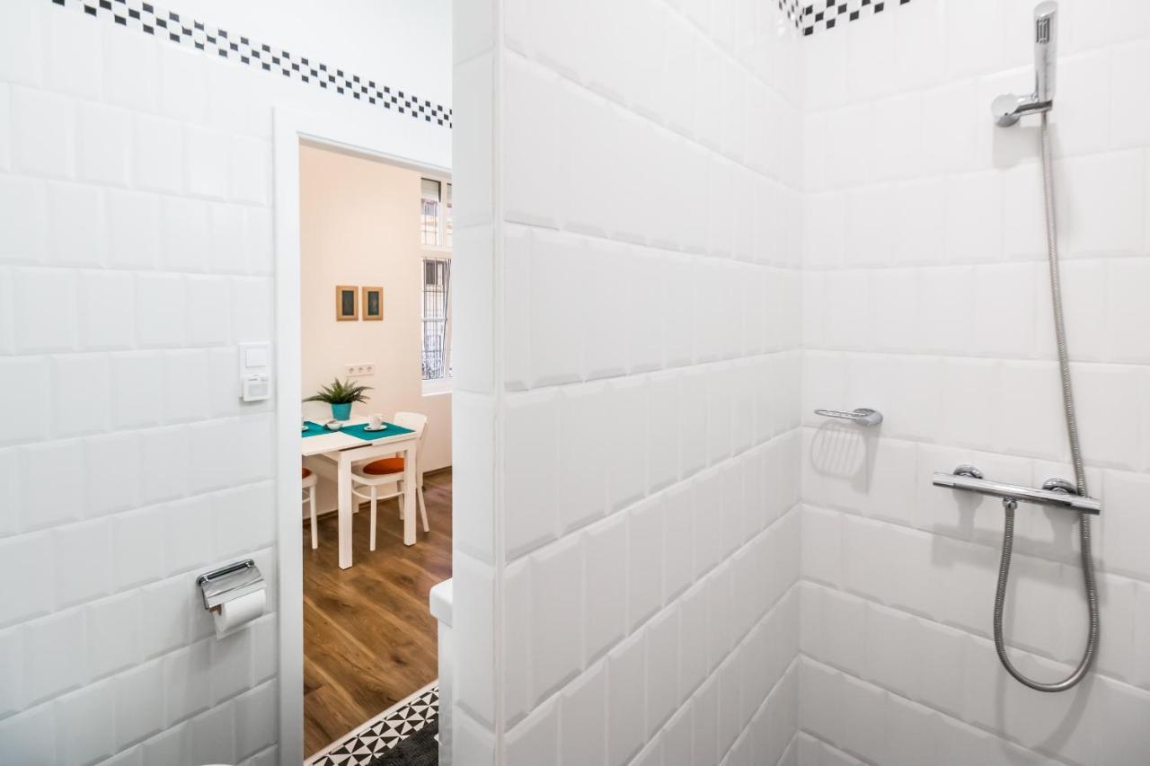 Cosy Studios In The Heart Of The City Budapesta Exterior foto