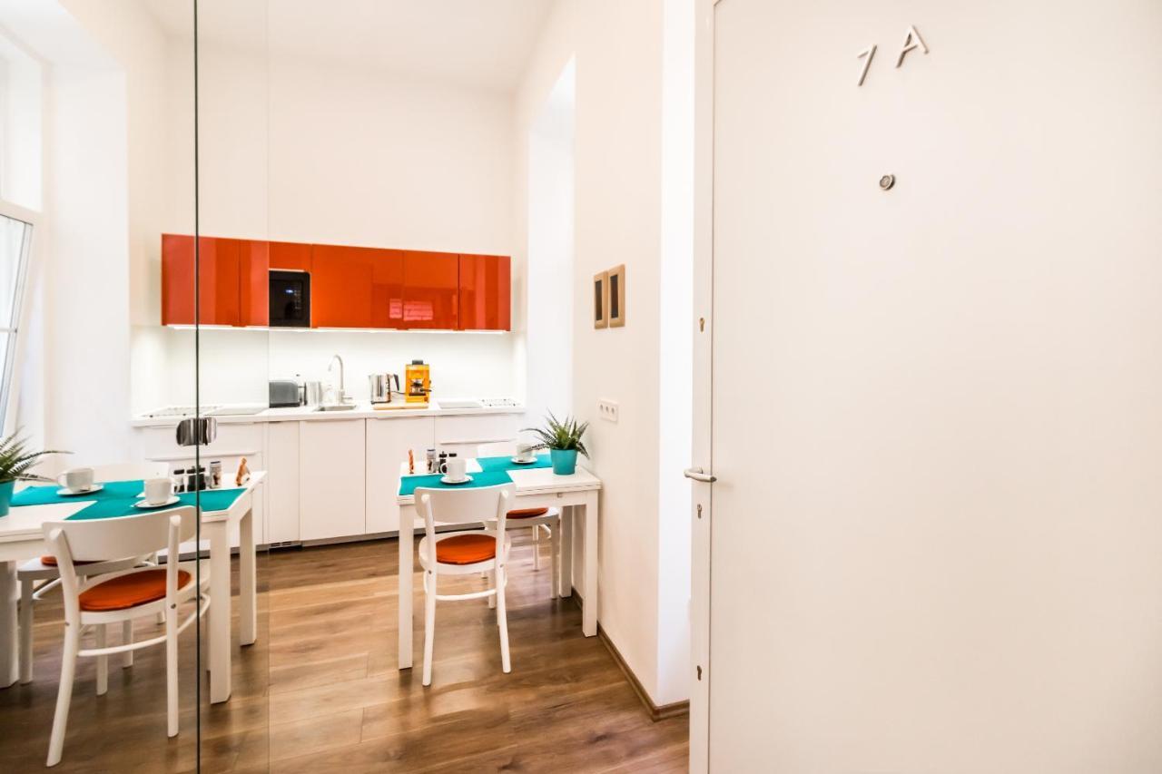 Cosy Studios In The Heart Of The City Budapesta Exterior foto