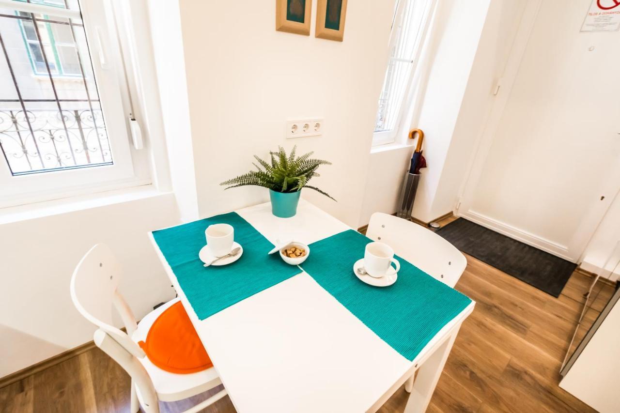 Cosy Studios In The Heart Of The City Budapesta Exterior foto