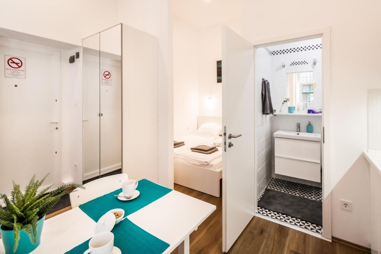 Cosy Studios In The Heart Of The City Budapesta Exterior foto
