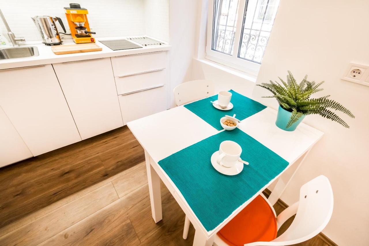 Cosy Studios In The Heart Of The City Budapesta Exterior foto